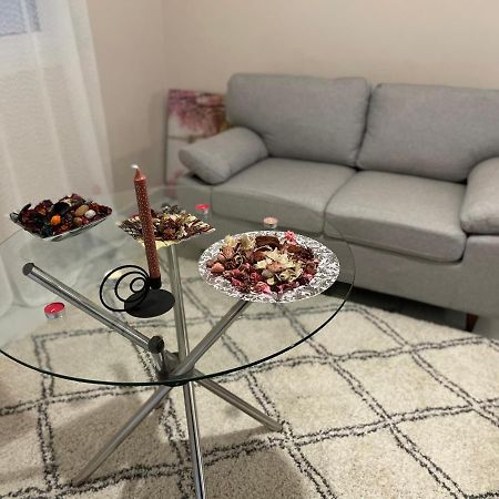 Home Nadia Corinth Bagian luar foto