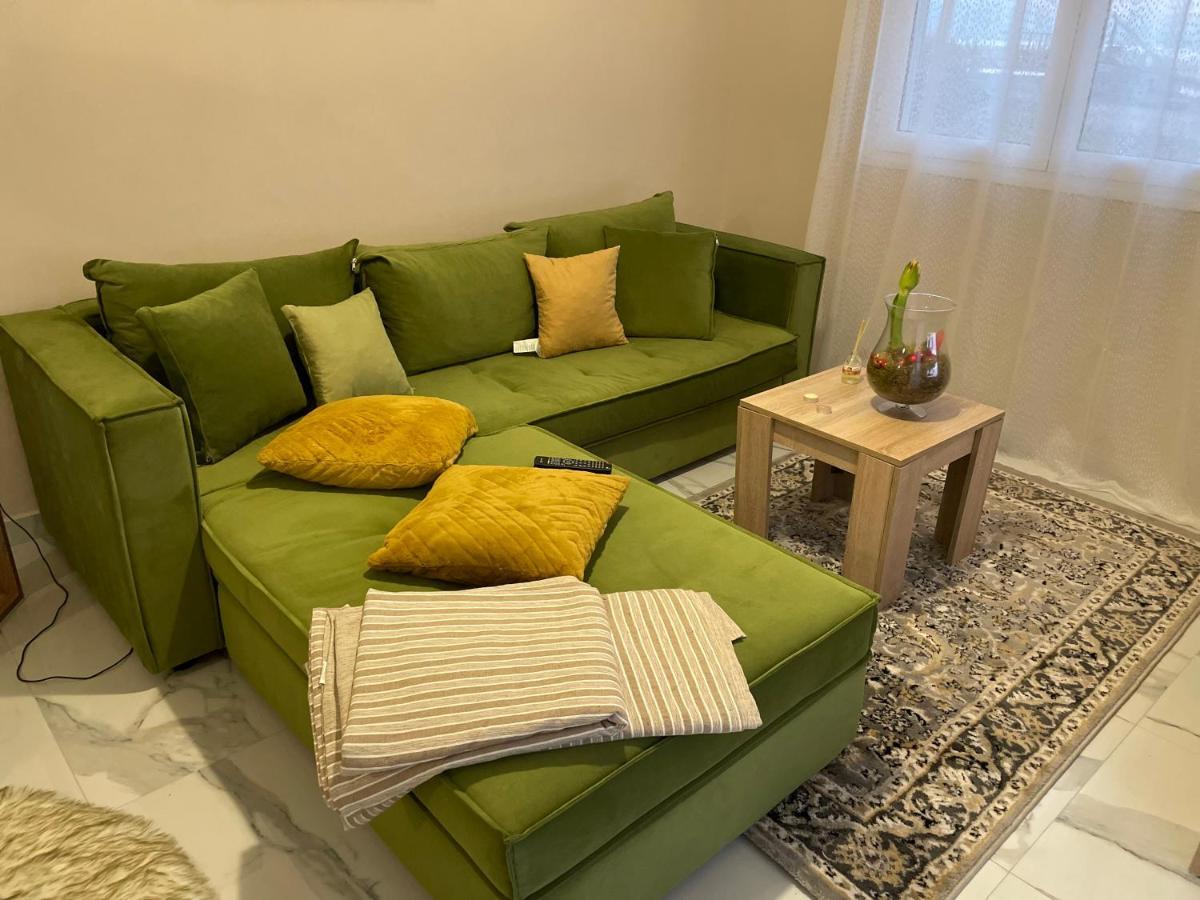 Home Nadia Corinth Bagian luar foto