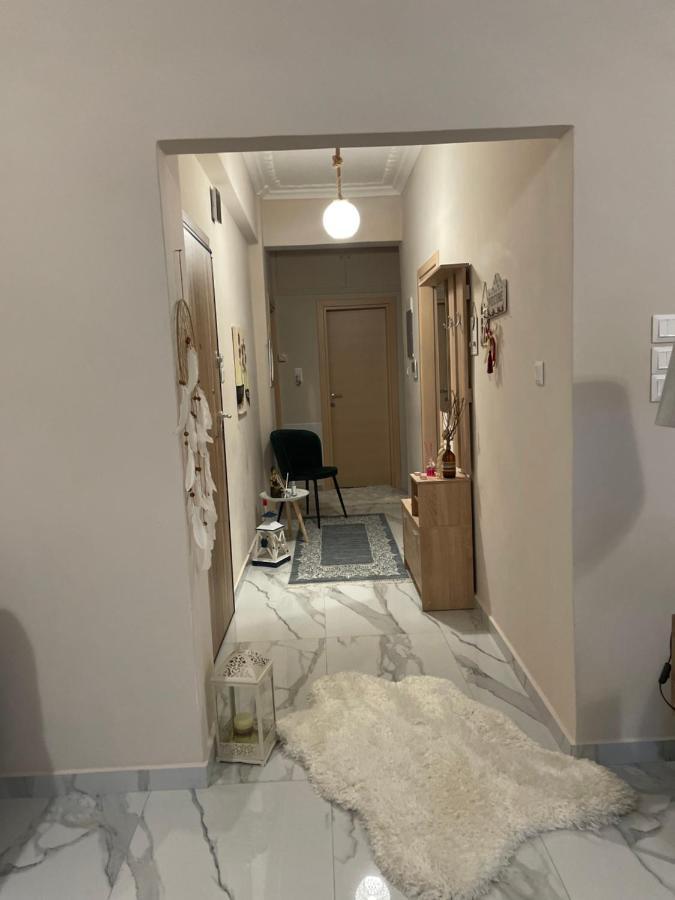 Home Nadia Corinth Bagian luar foto
