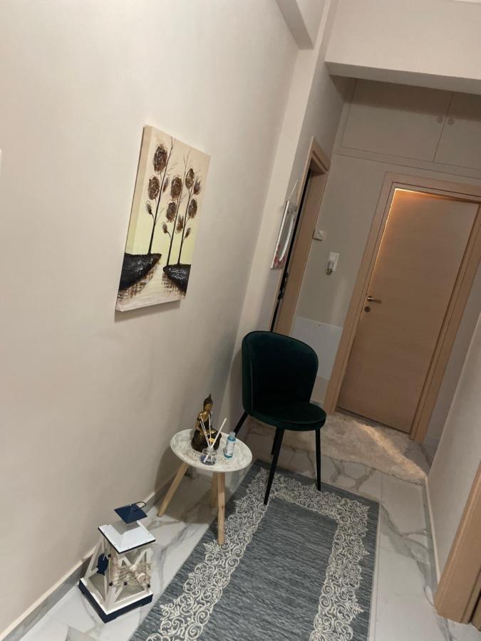 Home Nadia Corinth Bagian luar foto